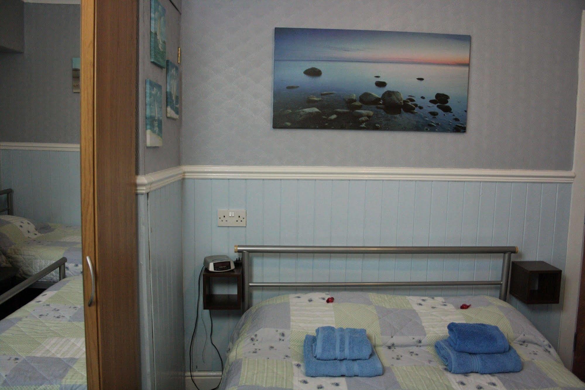 Devon View Guesthouse سوانسي المظهر الخارجي الصورة